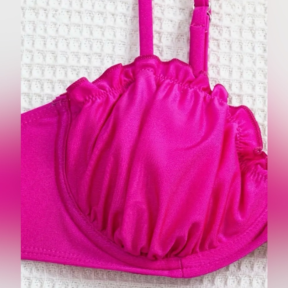 Pink Ruffle Trim Underwire High Cut Bikini Set - Picture 6 of 8
